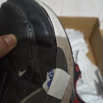 Ayakkabı Kalitesi Ve Müşteri Hizmetleri Sorunu