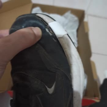 Ayakkabı Kalitesi Ve Müşteri Hizmetleri Sorunu