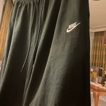 Nike Eşofman Altının İlk Kullanımda Deformasyonu