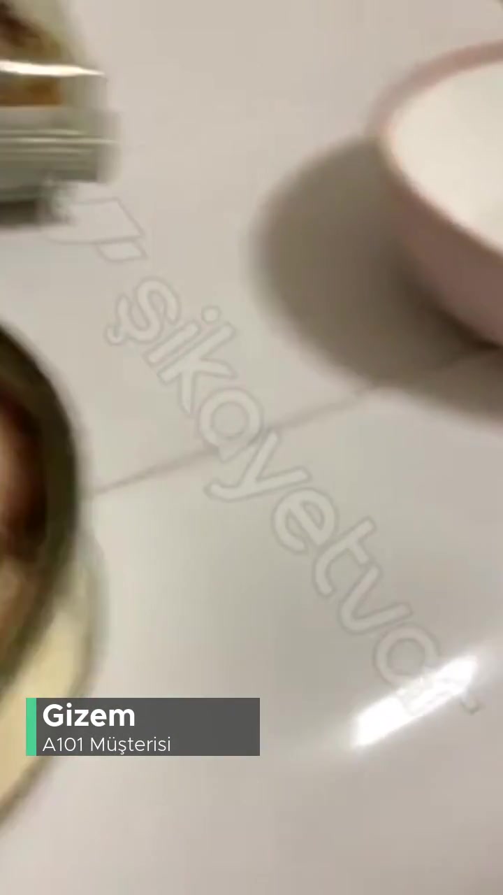 A101 Çokça Markalı Ürünün İçinde Böcek Var videonun kapak resmi