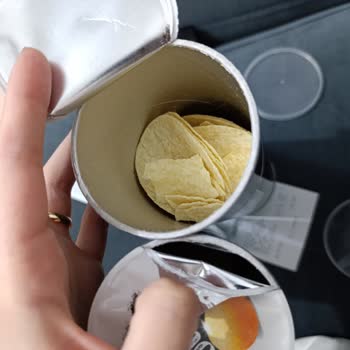 Baharat Eksikliği İle Hayal Kırıklığına Uğratan Cips Deneyimi