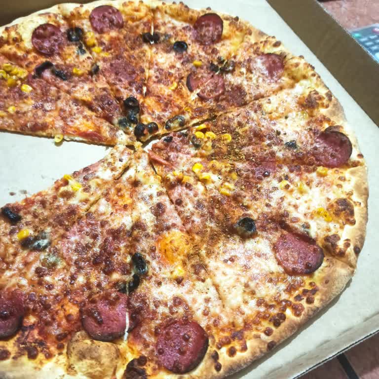 Pizza Boyutları Beklentileri Karşılamıyor