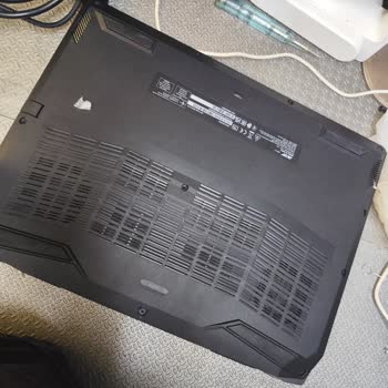 Acer Nitro 5 Ekran Sorunu Ve Servis Mağduriyeti