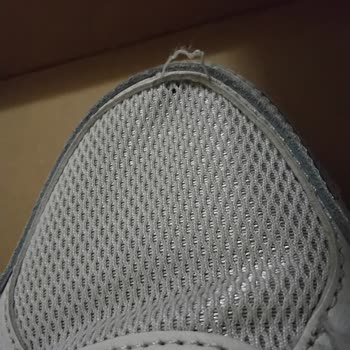 Garanti Süresi Dolmadan Yıpranan Ayakkabı Sorunu