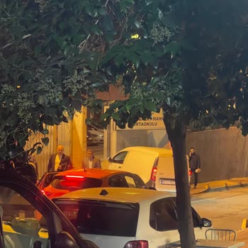 Okul Bahçesinin Düğün Otoparkı Olarak Kullanılması