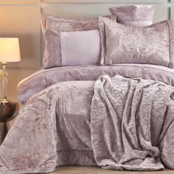 Karaca Ve MNG Kargo Arasında Kayıp Ürün Mağduriyeti