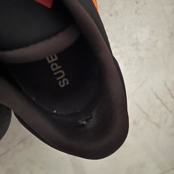 Adidas Ayakkabıda Renk Solması Ve Astar Yırtılması Sorunu