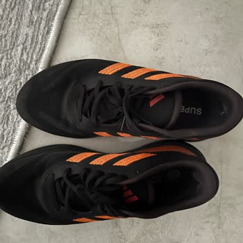 Adidas Ayakkabıda Renk Solması Ve Astar Yırtılması Sorunu