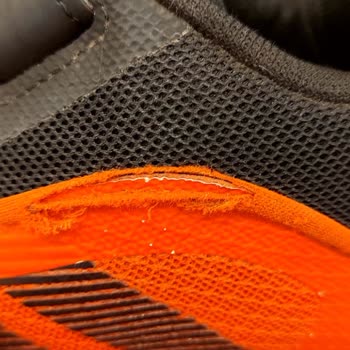 Boyner'den Aldığım Adidas Ayakkabı 2 Haftada Açıldı