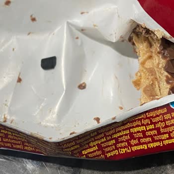 Gofretten Çıkan Tehlikeli Parça