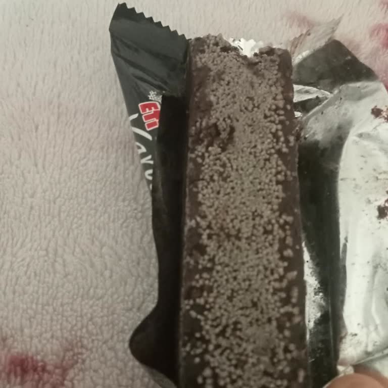 Küflü Çikolata Şoku: Eti'den Mağduriyet Yaşadım