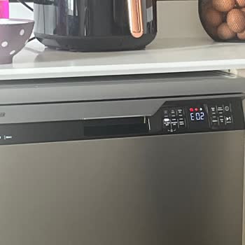 Arçelik Bulaşık Makinesi E02 Hatası Çözülmüyor