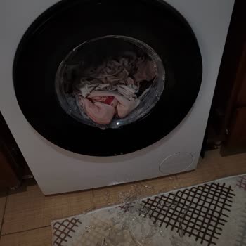 Vestel Patlayan Çamaşır Makinesi İle Yaşanan Tehlike Ve İlgisizlik!