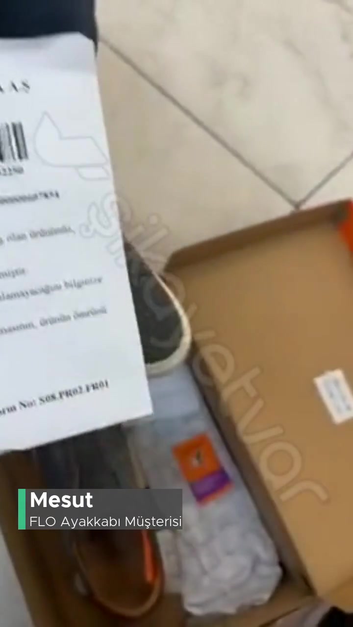FLO'dan Alınan İnci Marka Ayakkabıda Dikiş Hatası! videonun kapak resmi