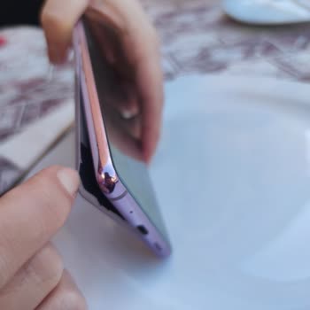 Samsung Telefonumda Bitmeyen Sorunlar Ve Pişmanlık