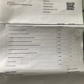 Eriyen Dondurmalar Ve İlgisiz Müşteri Hizmetleri