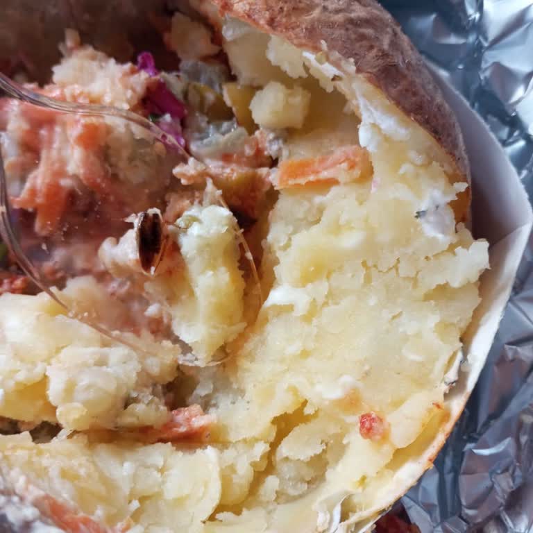 Kumpirin İçinden Böcek Çıktı Hijyen Sıfır