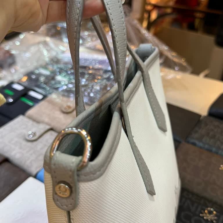 Benetton Çanta Tamir Sürecinde Hayal Kırıklığı