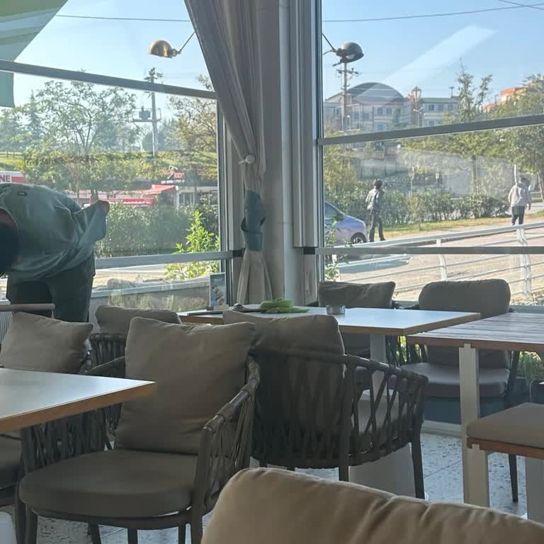 Coffeemania Umuttepe'de Saygısız Hizmet Deneyimi