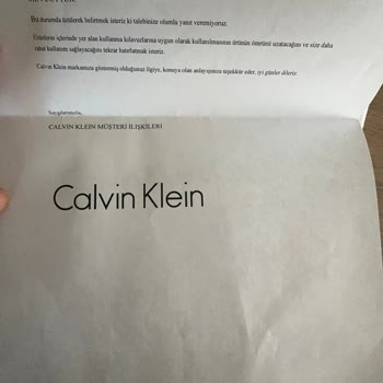 Calvin Klein T-shirt Yazısı İlk Yıkamada Soyuluyor!