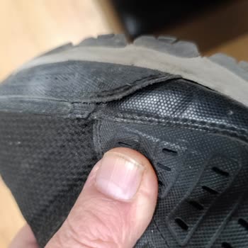 Skechers Ayakkabının Hızla Yıpranması Ve İade Sorunu