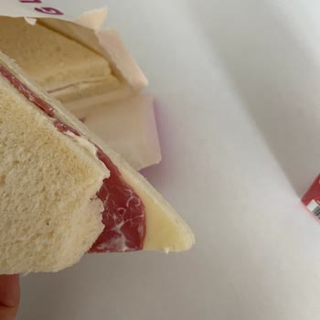 Eksik Gelen Mozerella Jambon Ürünü