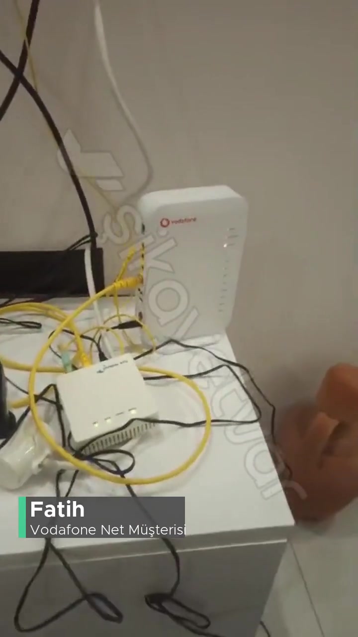 Vodafone Net Olmayan İnternet 1.5 Aydır Kırmızı Yanan İnternet Işığı! videonun kapak resmi