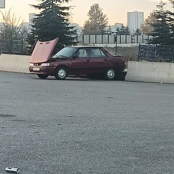 Islak Zeminde Tehlikeli Anlar