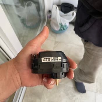 Warmhaus Kombide Kronik Üç Yollu Vana Sorunu