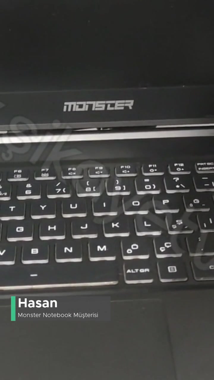 Monster Notebook Monster Laptop Çalışıyor Ama Ekran Gelmiyor videonun kapak resmi