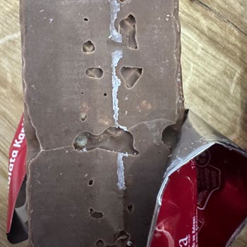 Tadelle Gofret Ürününde Yapıştırıcı Madde Sorunu