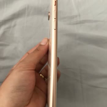 Kendi Kendine Çatlayan İphone 8 Plus Sorunu
