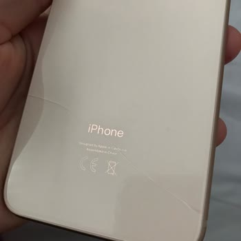 Kendi Kendine Çatlayan İphone 8 Plus Sorunu