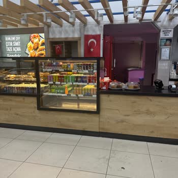 Kapalı Tesis Ve Hizmet Eksikliği Yolculuğu Zora Soktu