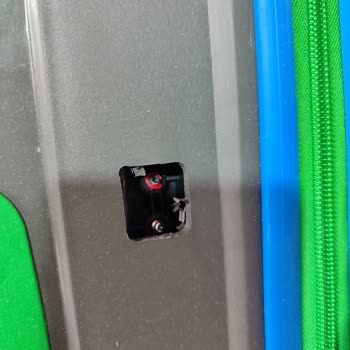 A101 Valiz Seti Hayal Kırıklığı: Kopan Kulp Ve Destek Sorunu