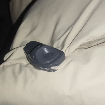 Pull and Bear Sent My Online Order with Security Tag Still Attached