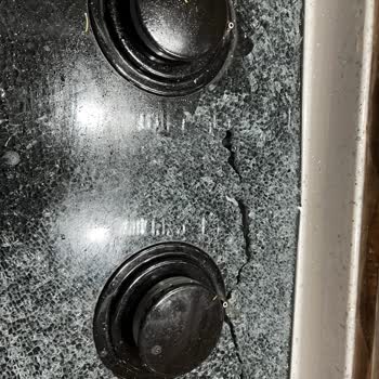 Ankastre Ocak Camı Patladı: Arçelik'ten Beklenmeyen Yanıt