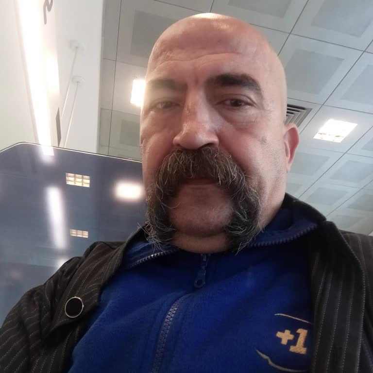 Yaşlı Müşteriye Saygısız Davranış
