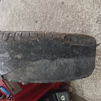 Petlas Lastiklerinin Güvenlik Sorunları Ve Müşteri Hizmetleri Sorunu