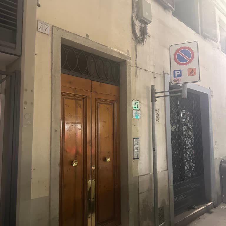 Booking.com Floransa'da Konaklama Kabusu