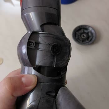 Dyson Süpürge Başlık Sorunu Ve Müşteri Hizmetleri İlgisizliği