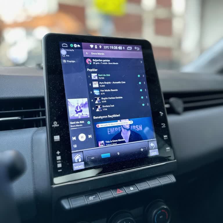 Renault Clio 5 Joy Paket Multimedia Ekranı Sorunu