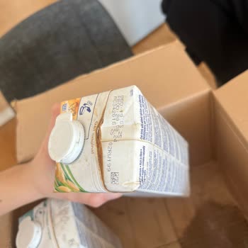 Amazon Kargosunda Yırtık Kutuda Hasarlı Ürün Şoku