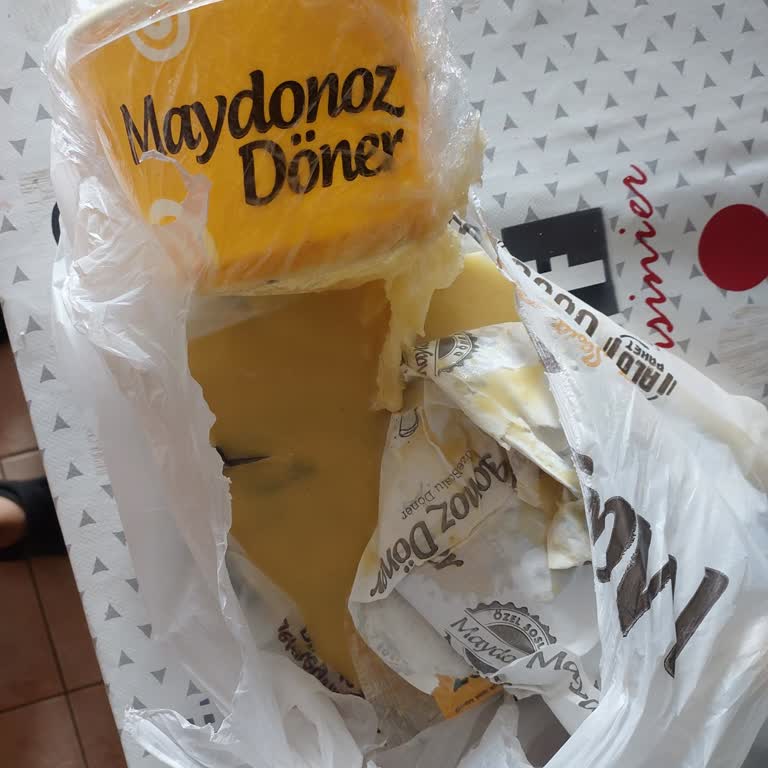 Siparişim Döküldü, İlgisizlikle Karşılaştım