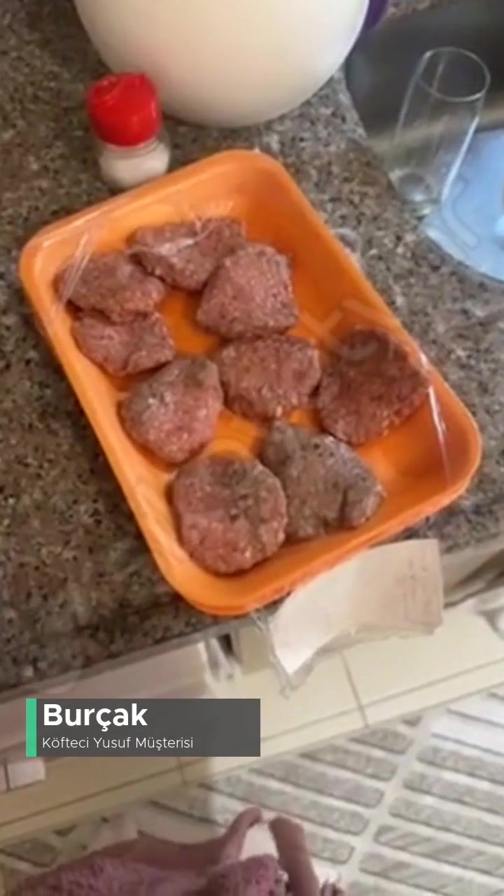 Köfteci Yusuf Bozuk Et Gönderimi! videonun kapak resmi