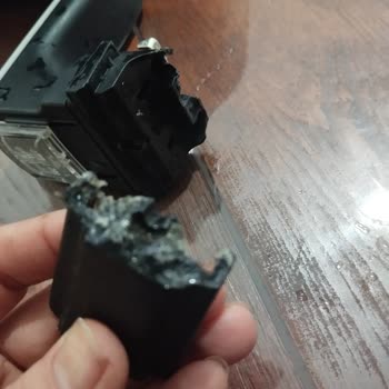 Schafer Airfryer Herhangi Bir Düşürme, Çarpma Olmadan Sapı Elimde Kaldı, Kırıldı!