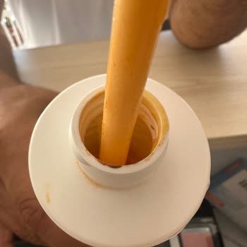 Vichy Dercos Anti-Dandruff Shampoo Quality Issues – Strong Odor and Poor Results