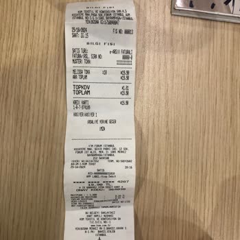 Kom Mağazası Ürün Değişiminde Müşteri Mağduriyeti