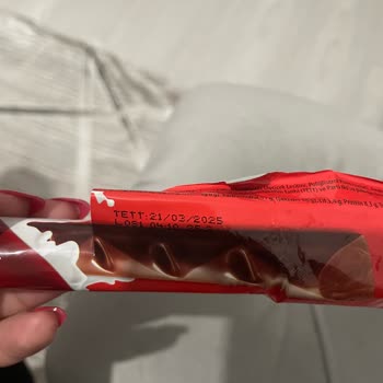 Bozuk Ve Küflü Çikolata: Çocuğumun Sağlığı Tehlikedeydi!