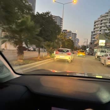 Tehlikeli Sürüş Ve Kaza Tehdidi